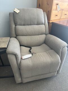 electric lift recliner