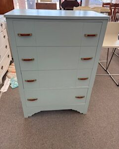 4 drawer chest