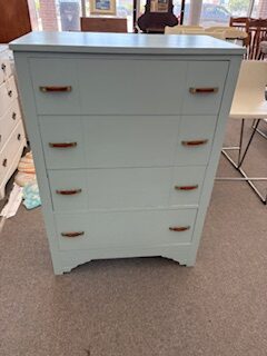 4 drawer chest