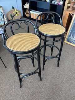 Italian stools