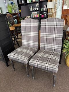 pair parson chairs