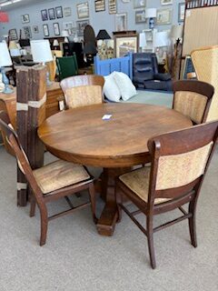 oak pedestal table 4 chairs