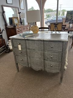 3 drawer chest