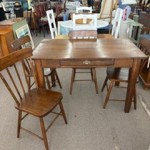 quarter sawn oak table and chairs